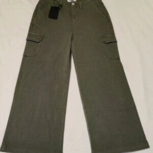 PAIGE Green Cargo Pants Wide-Leg Design